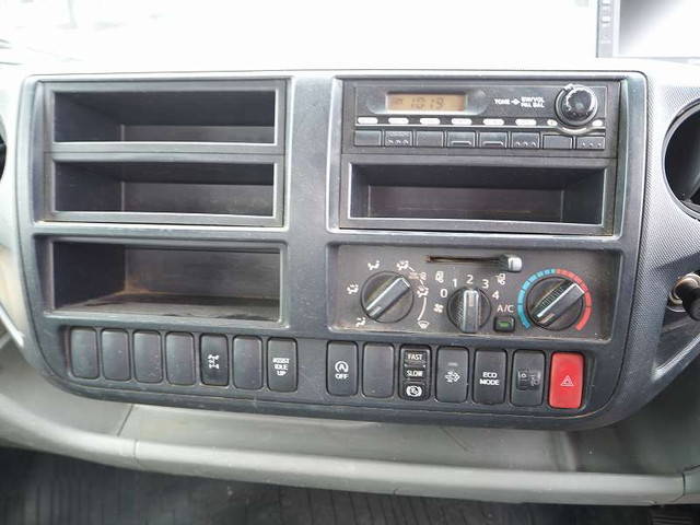 日野デュトロクレーン3段小型（2t・3t）[写真38]