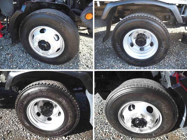 日野デュトロクレーン4段小型（2t・3t）[写真39]