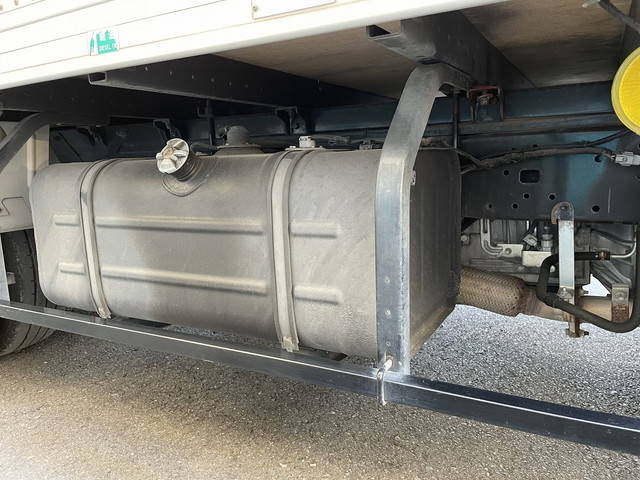 トヨタダイナアルミバン小型（2t・3t）[写真10]