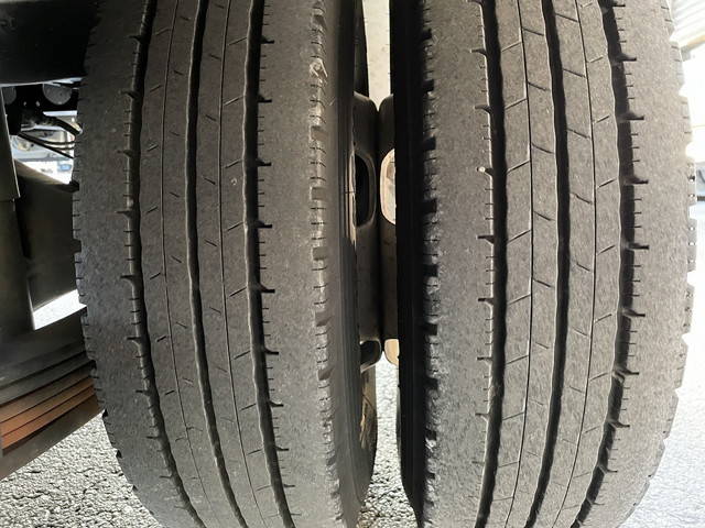 トヨタダイナアルミバン小型（2t・3t）[写真13]