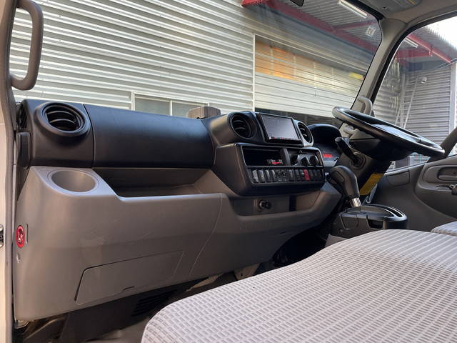 トヨタダイナアルミバン小型（2t・3t）[写真19]