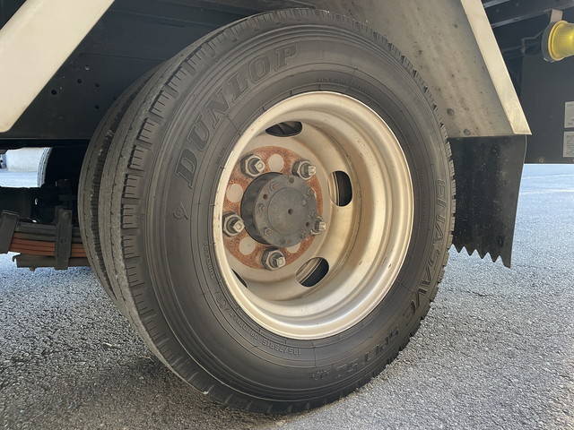 トヨタダイナアルミバン小型（2t・3t）[写真33]