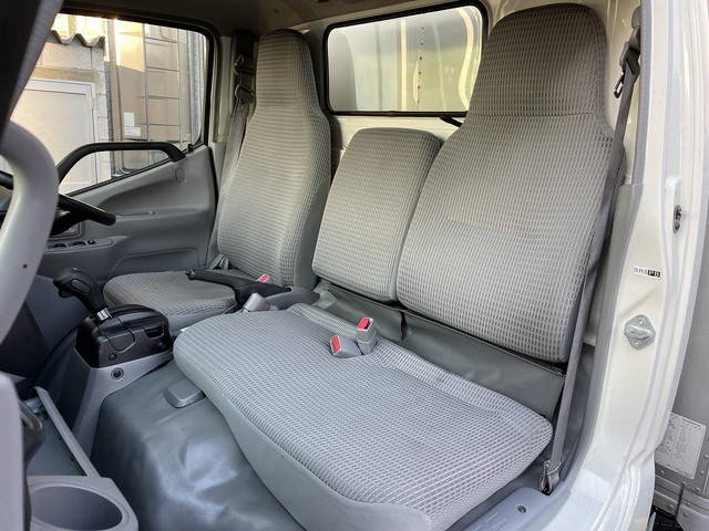 トヨタダイナアルミバン小型（2t・3t）[写真38]