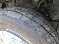 いすゞエルフ平ボディ小型（2t・3t）[写真13]