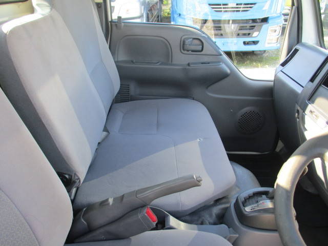 いすゞエルフ平ボディ小型（2t・3t）[写真26]