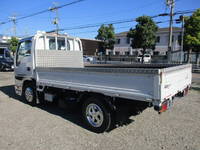 いすゞエルフ平ボディ小型（2t・3t）[写真02]