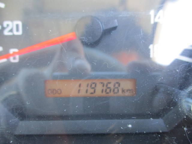 いすゞエルフ平ボディ小型（2t・3t）[写真31]