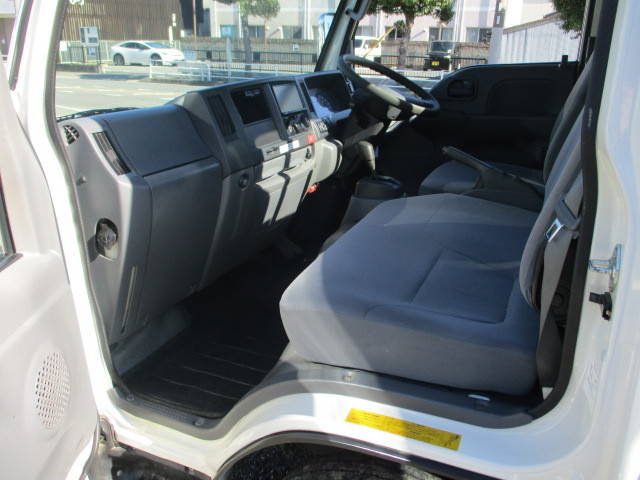 いすゞエルフ平ボディ小型（2t・3t）[写真33]