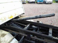 いすゞエルフローダーダンプ小型（2t・3t）[写真11]