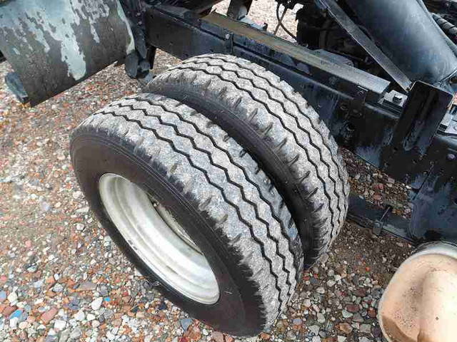 いすゞエルフローダーダンプ小型（2t・3t）[写真27]