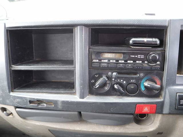 いすゞエルフローダーダンプ小型（2t・3t）[写真38]