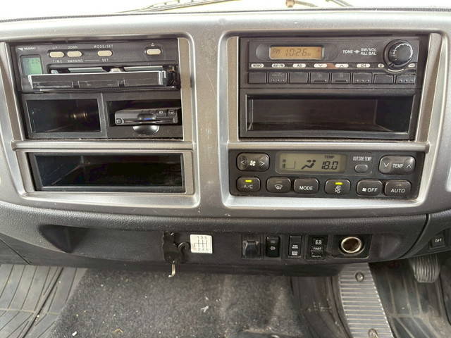 日野レンジャーアルミウイング中型（4t）[写真11]