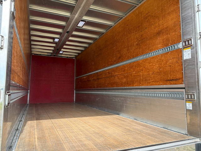 日野レンジャーアルミウイング中型（4t）[写真22]