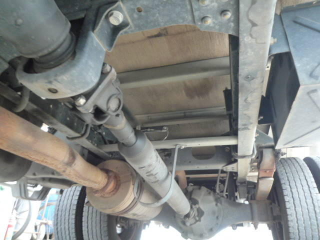 三菱ふそうキャンターアルミバン小型（2t・3t）[写真27]