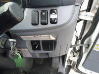 三菱ふそうキャンターアルミバン小型（2t・3t）[写真31]