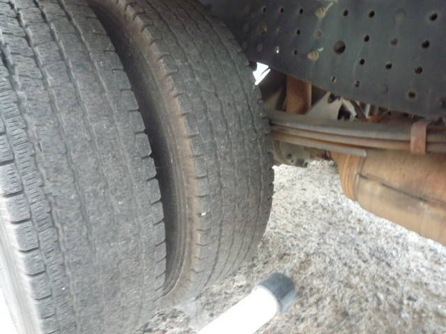 三菱ふそうキャンターアルミバン小型（2t・3t）[写真38]