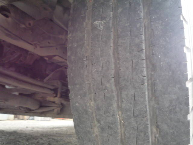 三菱ふそうキャンターアルミバン小型（2t・3t）[写真39]