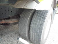 三菱ふそうキャンターアルミバン小型（2t・3t）[写真40]