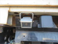 いすゞエルフ平ボディ小型（2t・3t）[写真13]