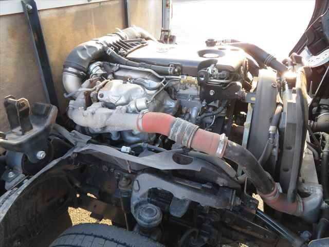 いすゞエルフ平ボディ小型（2t・3t）[写真17]