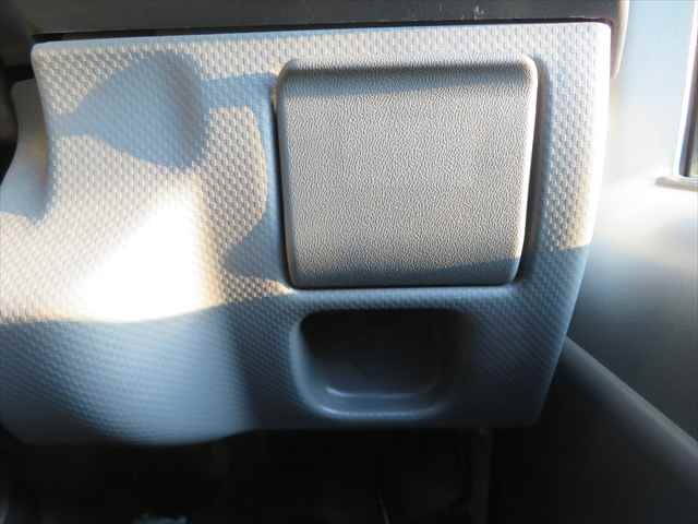 いすゞエルフ平ボディ小型（2t・3t）[写真35]