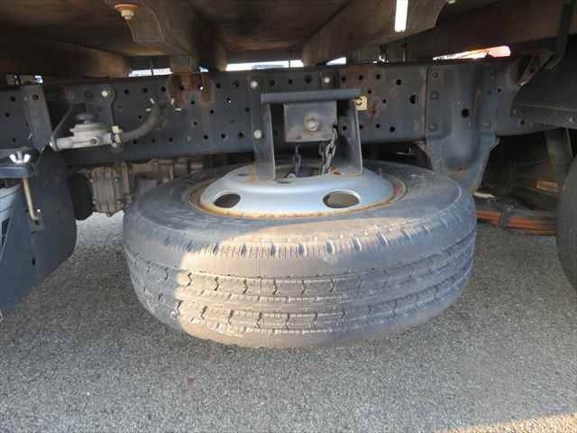 いすゞエルフ平ボディ小型（2t・3t）[写真08]