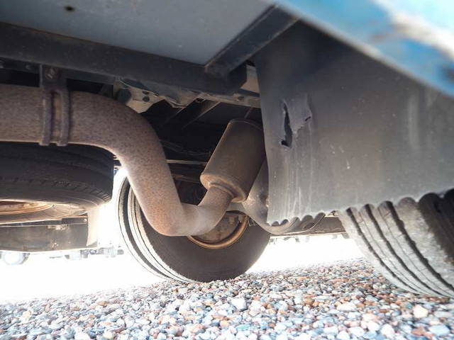 いすゞエルフ回送車小型（2t・3t）[写真13]