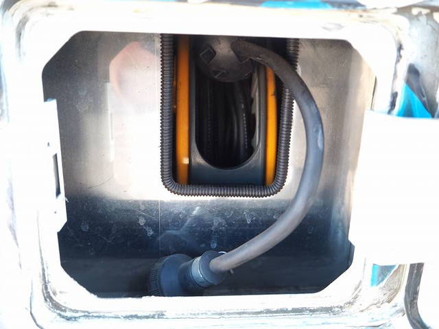 いすゞエルフ回送車小型（2t・3t）[写真14]