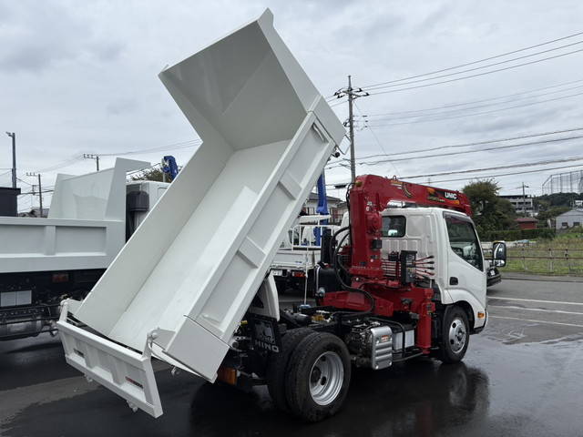 日野デュトロダンプ・クレーン付小型（2t・3t）[写真04]