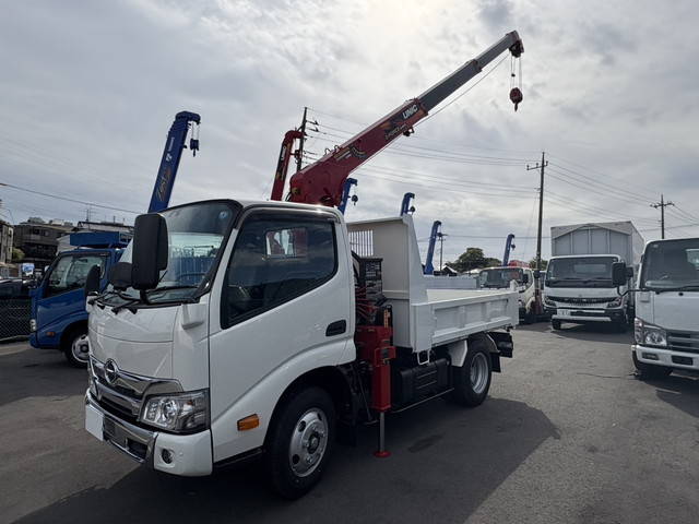 日野デュトロダンプ・クレーン付2023年(令和5年)2RG-XZU600T