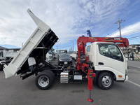 日野デュトロダンプ・クレーン付小型（2t・3t）[写真09]