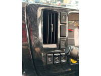 いすゞギガアルミウイング大型（10t）[写真26]