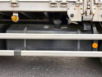 いすゞギガアルミウイング大型（10t）[写真35]