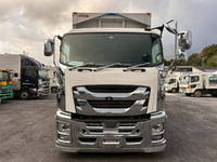 いすゞギガアルミウイング大型（10t）[写真04]