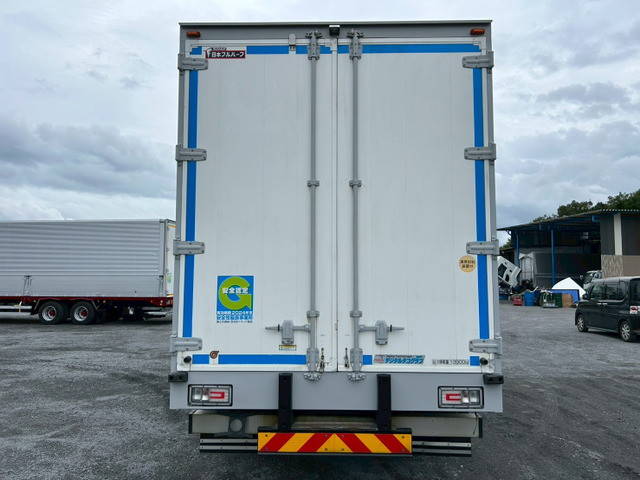 日野プロフィアアルミウイング大型（10t）[写真13]