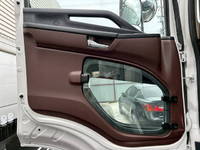 日野プロフィアアルミウイング大型（10t）[写真17]