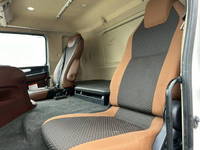 日野プロフィアアルミウイング大型（10t）[写真19]