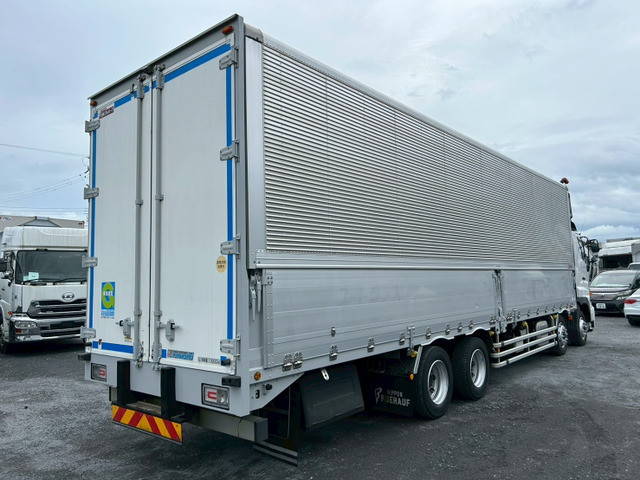 日野プロフィアアルミウイング大型（10t）[写真02]