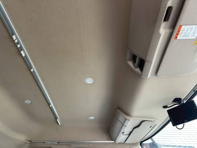 日野プロフィアアルミウイング大型（10t）[写真21]