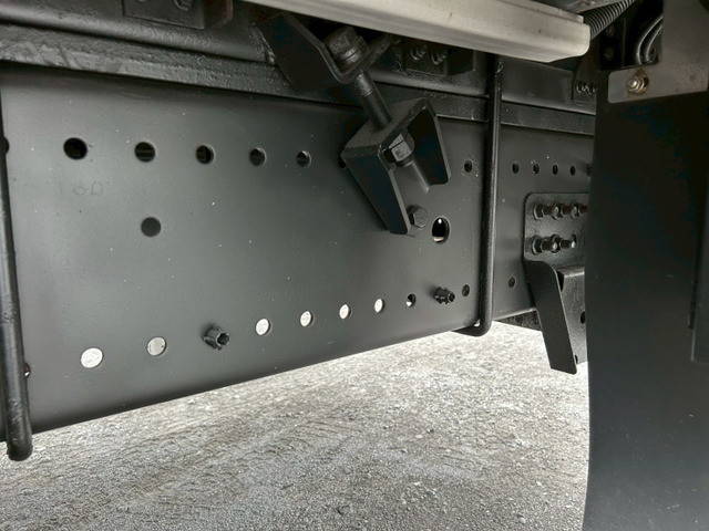 日野プロフィアアルミウイング大型（10t）[写真37]