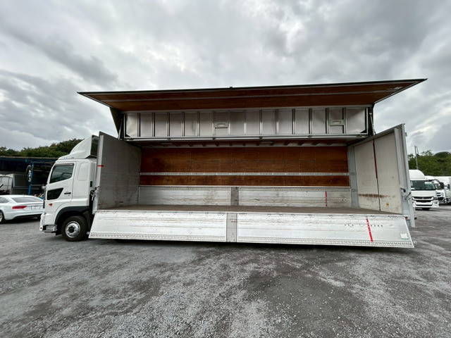 日野プロフィアアルミウイング大型（10t）[写真06]