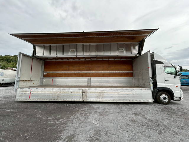 日野プロフィアアルミウイング大型（10t）[写真08]