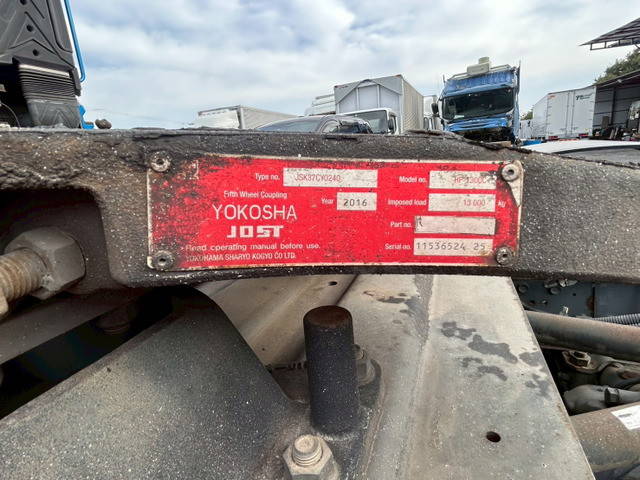 いすゞギガトレーラーヘッド（トラクターヘッド）大型（10t）[写真33]