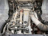 いすゞギガトレーラーヘッド（トラクターヘッド）大型（10t）[写真10]