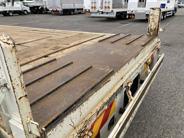 日野レンジャーセルフクレーン4段増トン（6t・8t）[写真12]