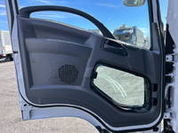 いすゞフォワードアルミウイング中型（4t）[写真17]