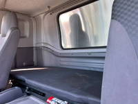 いすゞフォワードアルミウイング中型（4t）[写真21]