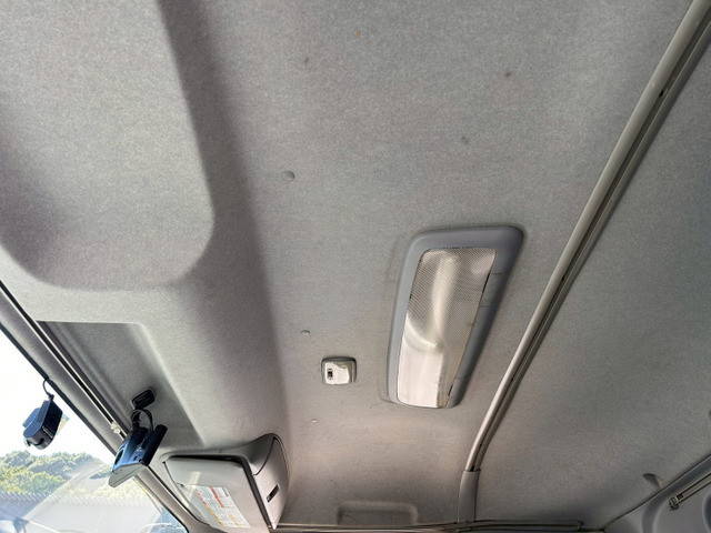 いすゞフォワードアルミウイング中型（4t）[写真22]