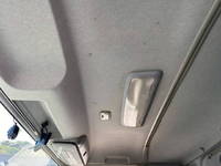 いすゞフォワードアルミウイング中型（4t）[写真23]