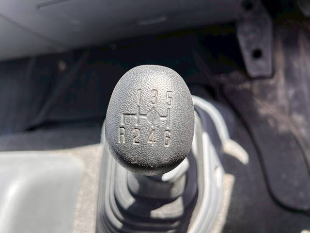 いすゞフォワードアルミウイング中型（4t）[写真29]